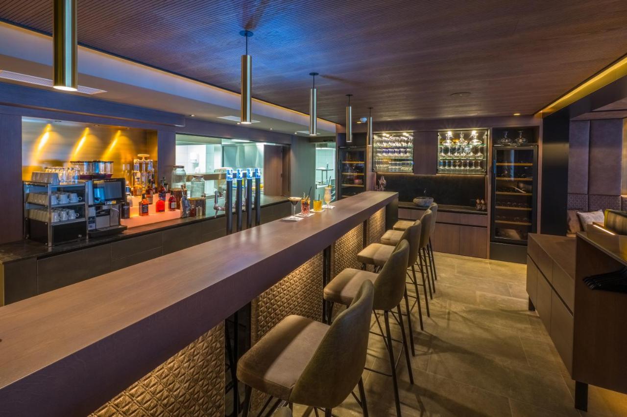 Vier Studios & Restaurant Längenfeld Exteriör bild